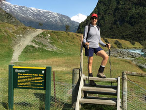 Lisa hiking