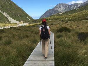 Lisa hiking